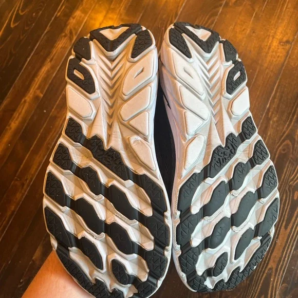 Hoka Clifton 8 Women’s - Picture 4 of 5